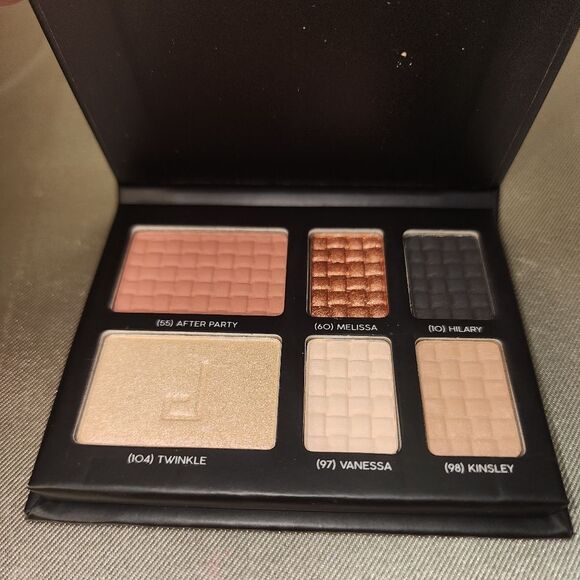 BUNDLE 2 Doucce On The Go Palettes EYESHADOW, BLUSH, HIGHLIGHTER BUNDLE DEAL - Picture 6 of 8
